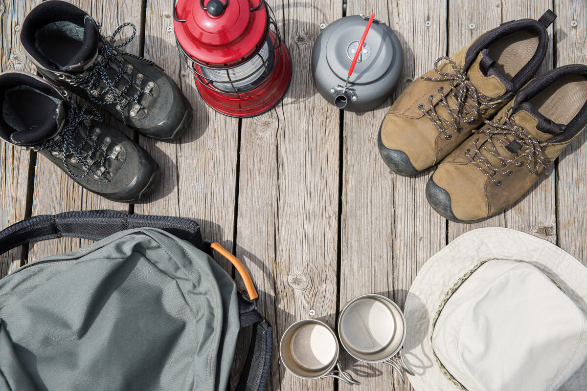 ガタガタ道でも荷崩れしない！未舗装路でも積みやすいキャンプ道具